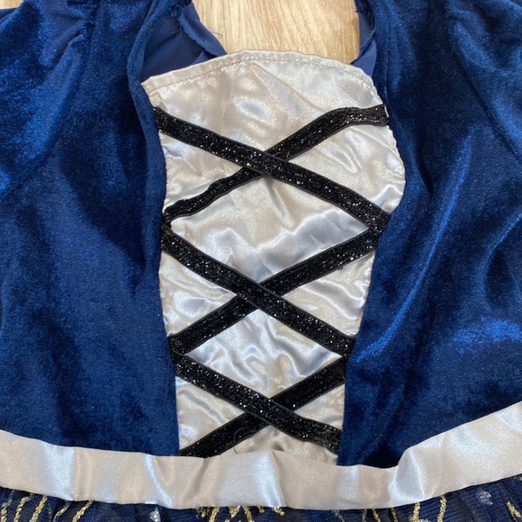 Girls Halloween witch costume size 7-8 - Picture 3 of 6